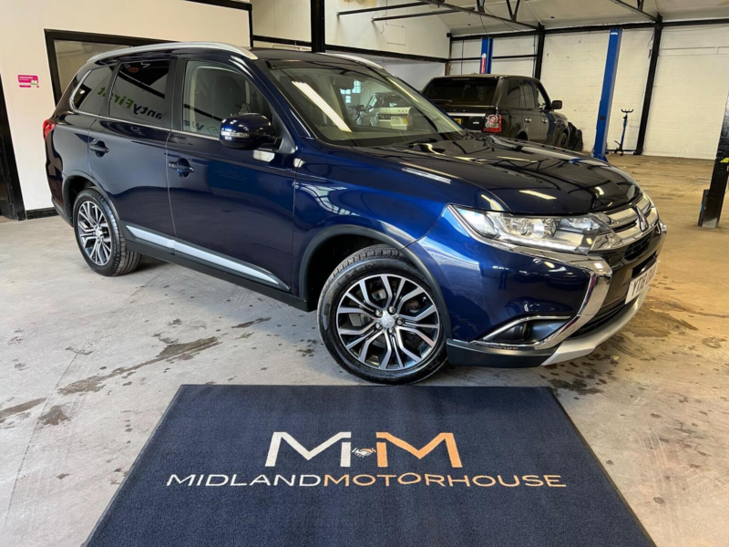 2018 Mitsubishi Outlander 2.2 Di-D 3 Auto 4WD Euro 6 5dr in Blue — image 1