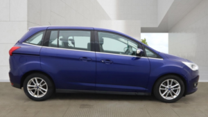 2016 Ford Grand C-Max 1.5 Tdci Zetec in Blue — image 5
