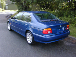 2003 BMW 5 Series Ref 8781 - BMW E39 530 3.0 Auto Individual 20th Japan Edition - Ex Japan in Blue — image 6
