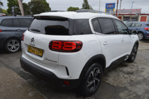 2022 Citroen C5 Aircross 1.6 14.2kwh Shine in White — image 2