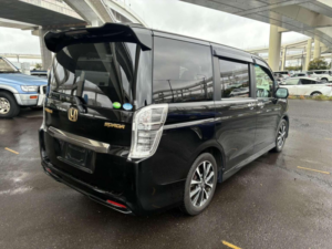 2013 Honda Stepwagon 2.0 Spada Z Cool Spirit 5dr 7 Seats in Black — image 3