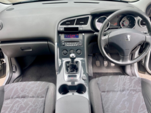2012 Peugeot 3008 1.6 Vti Active SUV 5dr Petrol Manual Euro 5 (120 Ps) in Silver — image 5