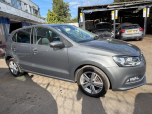 2017 Volkswagen Polo 1.2 Tsi Bluemotion Tech Match Edition DSG Euro 6 (s/s) 5dr in Grey — image 2
