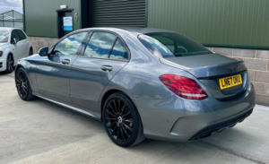 2017 Mercedes-Benz C Class 2.1 C250d Amg Line G-Tronic+ Euro 6 (s/s) 4dr in Grey — image 2
