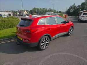 2020 Renault Kadjar 1.3 Tce Iconic Euro 6 (s/s) 5dr in Red — image 2