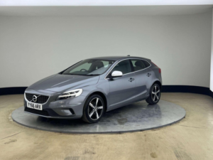 2016 Volvo V40 2.0 T2 R-Design Euro 6 (s/s) 5dr in Grey — image 3