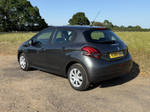 2015 Peugeot 208 1.0 Puretech Access in Grey — image 3