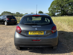 2015 Peugeot 208 1.0 Puretech Access in Grey — image 6