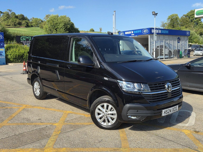 2024 Volkswagen Transporter 2.0 Tdi T28 Highline Fwd Swb Euro 6 (s/s) 5dr in Black — image 1