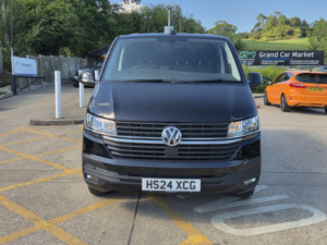 2024 Volkswagen Transporter 2.0 Tdi T28 Highline Fwd Swb Euro 6 (s/s) 5dr in Black — image 3
