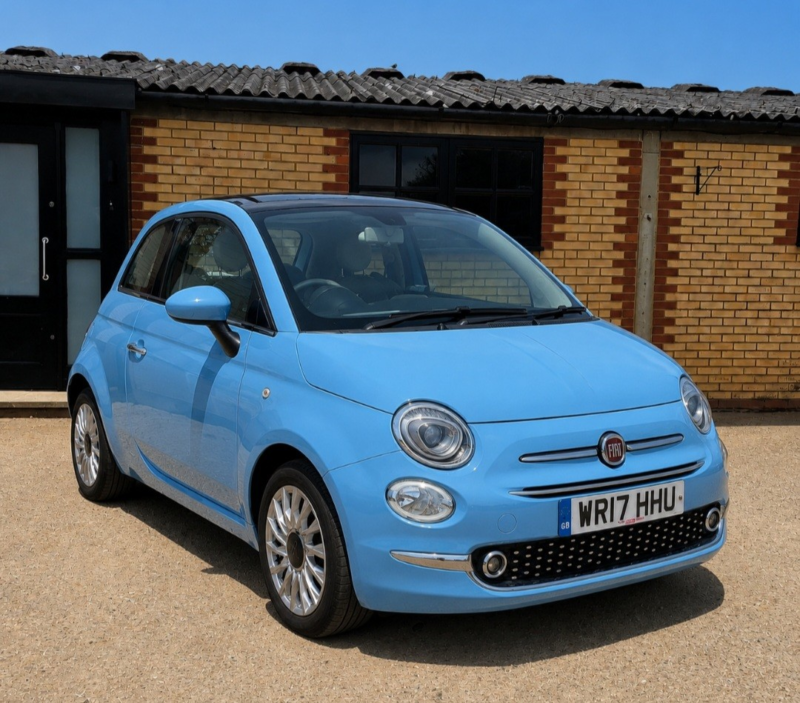 2017 Fiat 500 1.2 500 My17 1.2 69hp Lounge in Blue — image 1