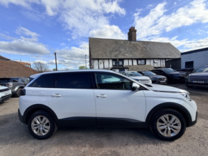 2018 Peugeot 5008 Puretech S/s Active Premium Plus in White — image 2