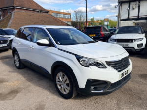 2018 Peugeot 5008 Puretech S/s Active Premium Plus in White — image 5