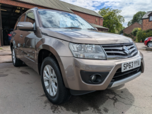 2013 Suzuki Grand Vitara 2.4 Vvt Sz4 in Bronze — image 3