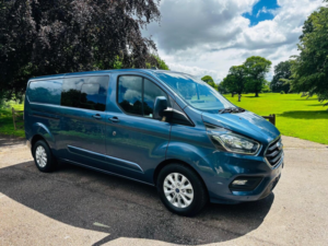 2022 Ford Transit Custom 2.0 320 Ecoblue Limited Crew Van Auto L2 H1 Euro 6 5dr in Blue — image 2