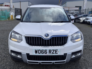 2017 Skoda Yeti 1.2 Tsi Se in White — image 5