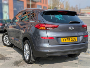 2019 Hyundai Tucson 1.6 Gdi Se Nav in Grey — image 3
