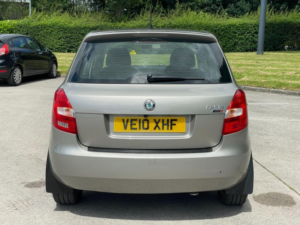 2010 Skoda Fabia 1.2 Tsi Se DSG Euro 5 5dr in Beige — image 6