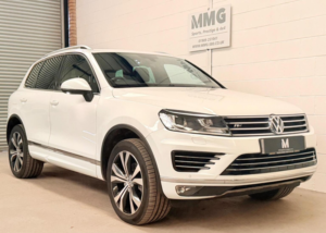 2015 Volkswagen Touareg 3.0 Tdi V6 Bluemotion Tech R-Line Tiptronic 4WD Euro 6 (s/s) 5dr in White — image 6