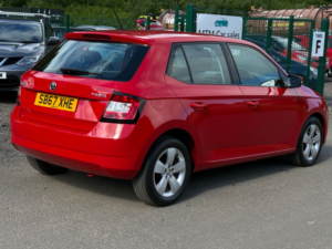 2017 Skoda Fabia 1.0 Se Hatchback 5dr Petrol Manual Euro 6 (s/s) (75 Ps) in Red — image 5