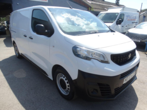 2023 Peugeot Expert 1.5 Bluehdi 1000 Professional Premium Standard Panel Van Mwb Euro 6 (s/s) 6dr in White — image 3