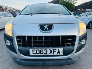 2013 Peugeot 3008 1.6 E-Hdi Active Egc Euro 5 (s/s) 5dr in Silver — image 6