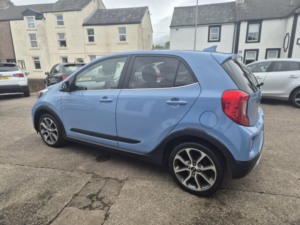 2019 Kia Picanto 1.3 X-Line in Blue — image 6