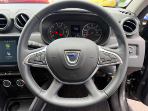 2022 Dacia Duster 1.3 Tce Comfort Euro 6 (s/s) 5dr in Black — image 4