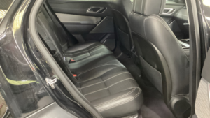 2018 Land Rover Range Rover Velar R-Dynamic Hse in Black — image 6