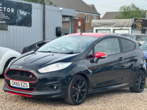 2015 Ford Fiesta 1.0t Ecoboost Zetec S Euro 6 (s/s) 3dr in Black — image 5