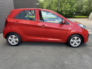 2014 Kia Picanto 1.0 1 Air in Red — image 6