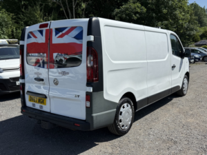 2017 Vauxhall Vivaro 1.6 Cdti 2900 in White — image 6
