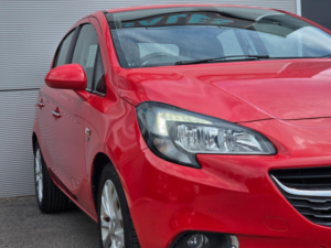 2015 Vauxhall Corsa 1.4i Se Auto Euro 6 5dr in Red — image 2