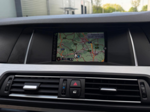 2015 BMW 5 Series 3.0 535d M Sport Auto Euro 6 (s/s) 4dr in Black — image 2