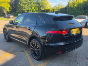 2016 Jaguar F-Pace 2.0 D180 R-Sport Auto AWD Euro 6 (s/s) 5dr in Black — image 3