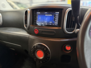 2009 Nissan Cube Rider Automatic 1.4 Petrol in White — image 4
