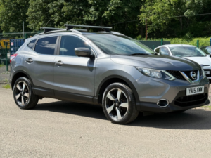 2015 Nissan Qashqai 1.5 Dci N-Tec+ SUV 5dr Diesel Manual 2WD Euro 6 (s/s) (110 Ps) in Grey — image 3