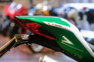 2017 Ducati 1299 Panigale 1299 Final Edition Only 874 Miles in Multicolour — image 3