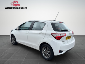 2019 Toyota Yaris 1.5 Vvt-I Icon in White — image 5