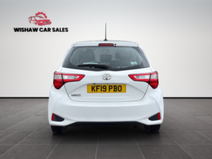 2019 Toyota Yaris 1.5 Vvt-I Icon in White — image 6