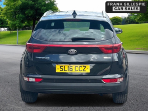 2016 Kia Sportage 1.7 Crdi 3 Euro 6 (s/s) 5dr in Black — image 5