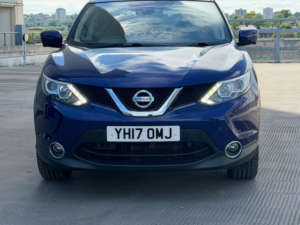 2017 Nissan Qashqai 1.2 Dig-T N-Connecta Xtron 2WD Euro 6 (s/s) 5dr in Blue — image 6