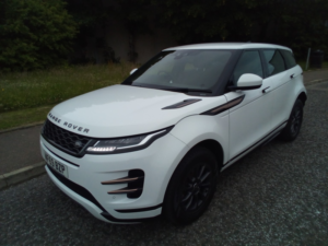 2019 Land Rover Range Rover Evoque 2.0 D150 R-Dynamic in White — image 3