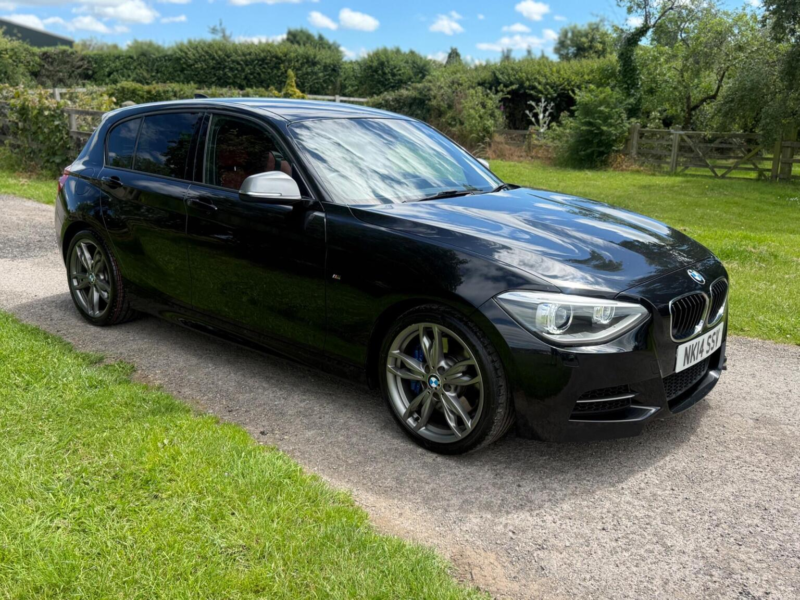 2013 BMW 1 Series 3.0 M135i Auto Euro 6 (s/s) 5dr in Black — image 1