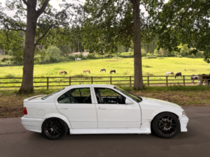 1992 BMW 3 Series Se in White — image 6