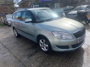 2010 Skoda Fabia 1.2 Tsi Se DSG Euro 5 5dr in Green — image 3