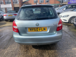 2010 Skoda Fabia 1.2 Tsi Se DSG Euro 5 5dr in Green — image 6