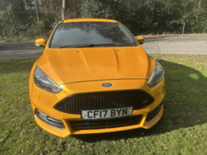 2017 Ford Focus 2.0 Tdci St-3 in Yellow — image 4