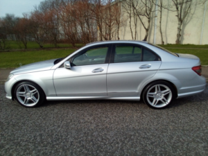 2009 Mercedes-Benz C Class C220 2.1 Cdi Sport Auto in Silver — image 5