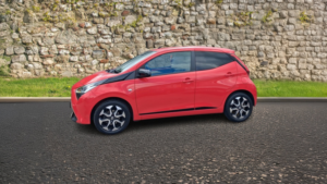 2020 Toyota Aygo 1.0 Vvt-I X-Trend Hatchback 5dr Petrol Manual Euro 6 (safety Sense) (71 Ps) in Red — image 4